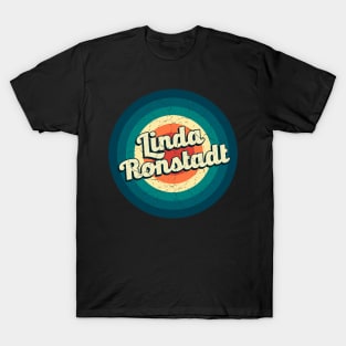 Graphic Linda Name Retro Vintage Circle T-Shirt